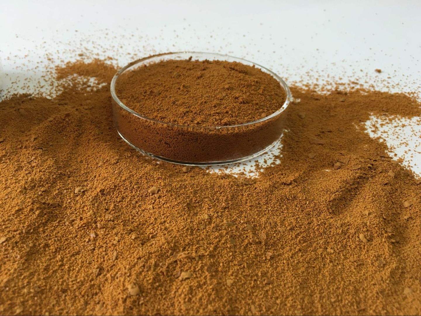 洗塑料污水用聚丙烯酰胺還是用聚合氯化鋁呢？