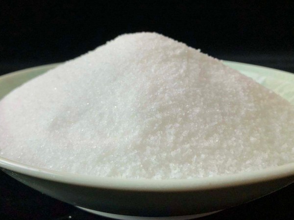 聚丙烯酰胺在石油開(kāi)采中的關(guān)鍵運(yùn)用！優(yōu)越功效助力